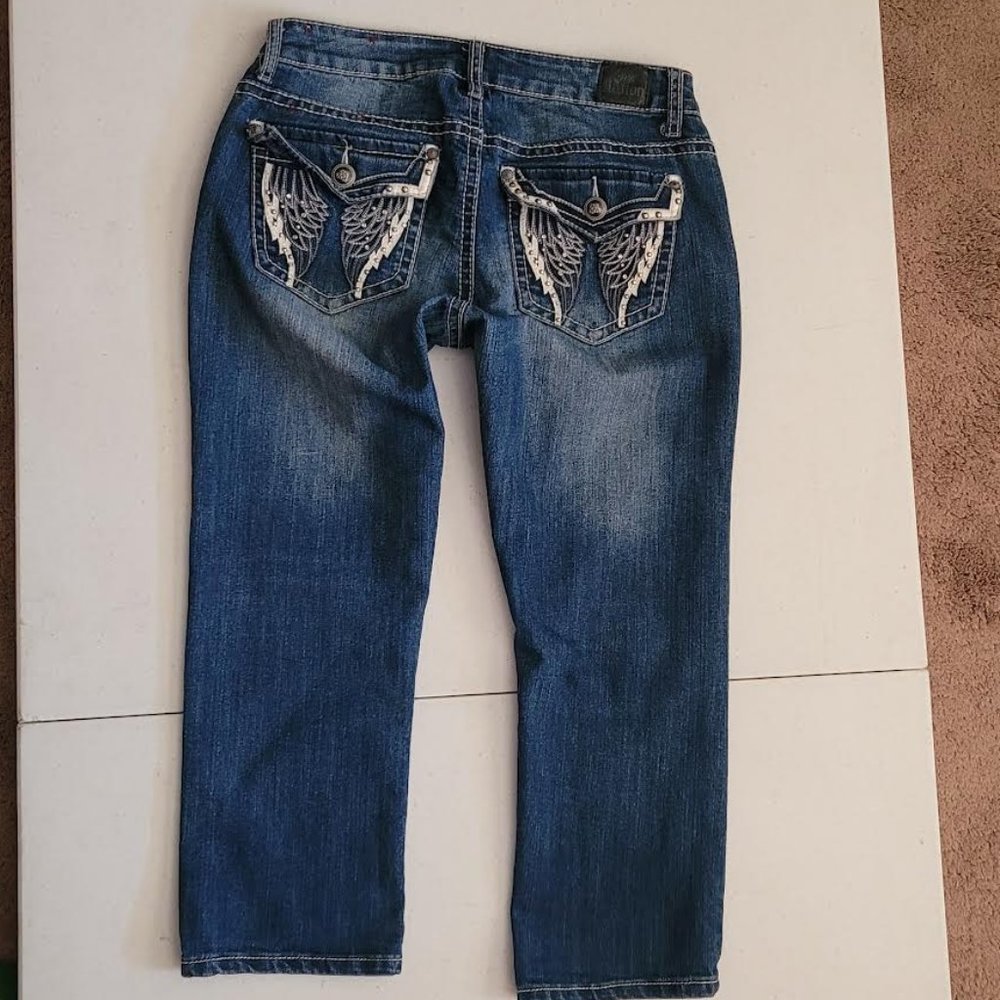 Love Nation Embellished Capri Jeans Denim size 6